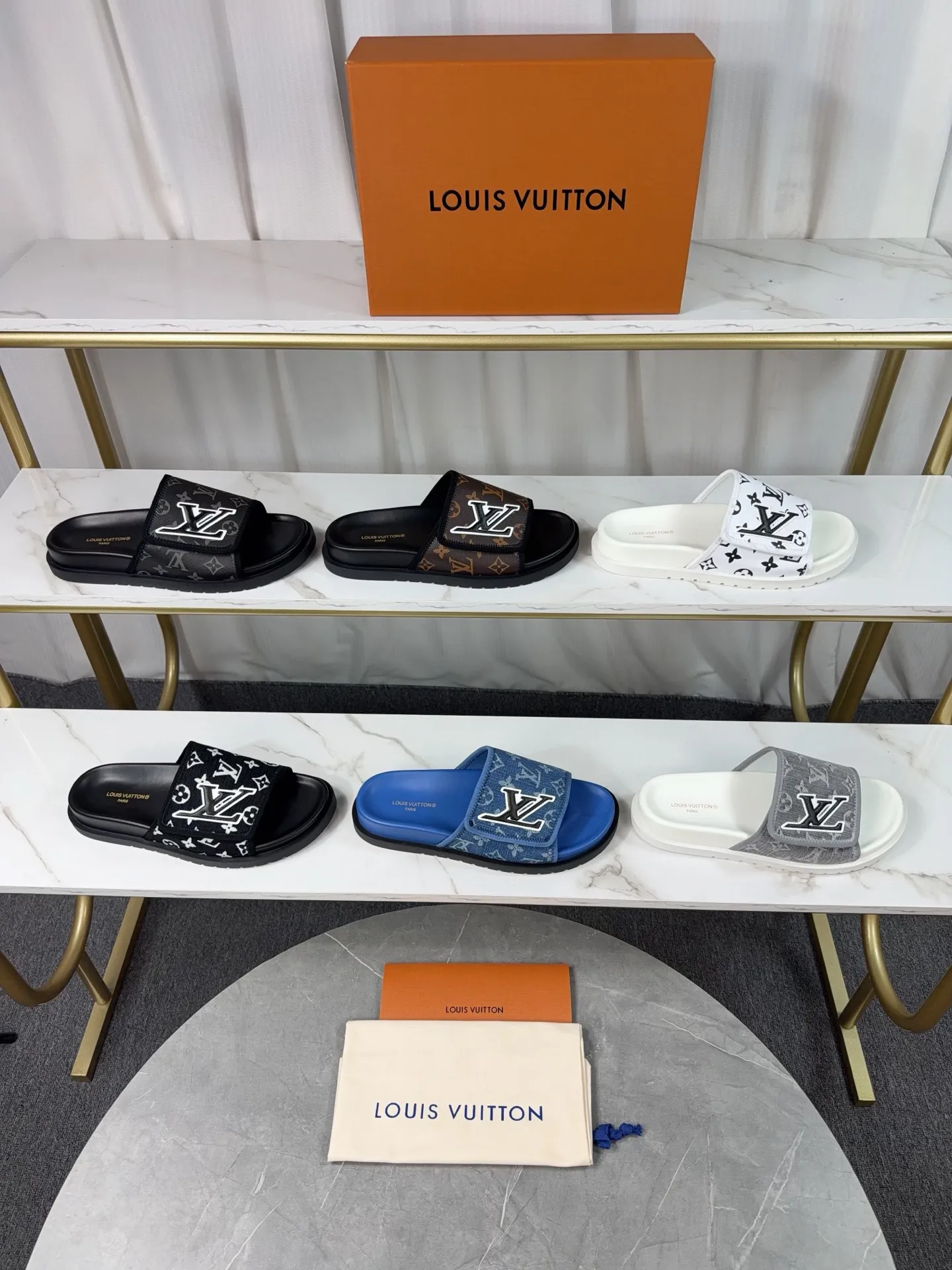 Men's Men's Shoes 💰380💰 🌈LV | Louis Vuitton ²⁰²³ 𝐬𝐬 🧡💚2025 Spring and Summer New Style Top Version‼ ️The original version is the same. The counter specializes in the latest straw slippers. Hard goods are new🆕 ❥Purchase level! Full of high-end feel! A popular model among bloggers at home and abroad, it’s retro and fashionable, and looks stunning on your feet! Mainly recommended models on the official website★ ━━━━━ ЅᏇєєt ━━━━━ ▪️Upper: original customized cowhide fabric ▪️Inner: cow lining ▪️Outsole: high-end rubber outsole ▪️Shoe size: 35-47 (46-47 customization is not returnable)